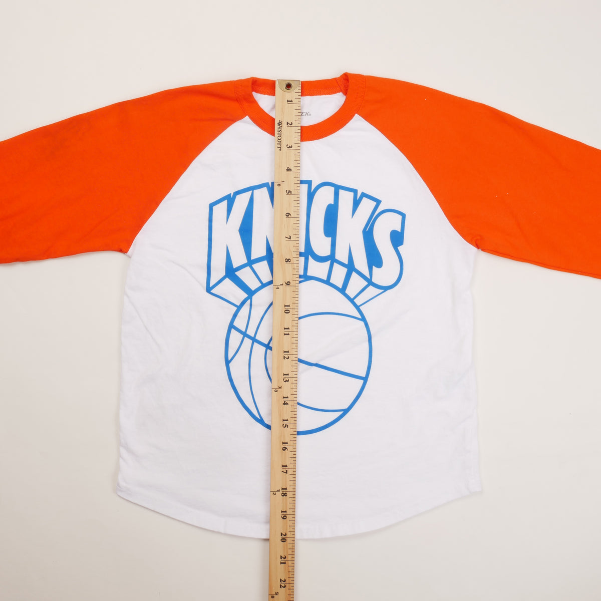 New York Knicks Kids T-Shirt - YXS