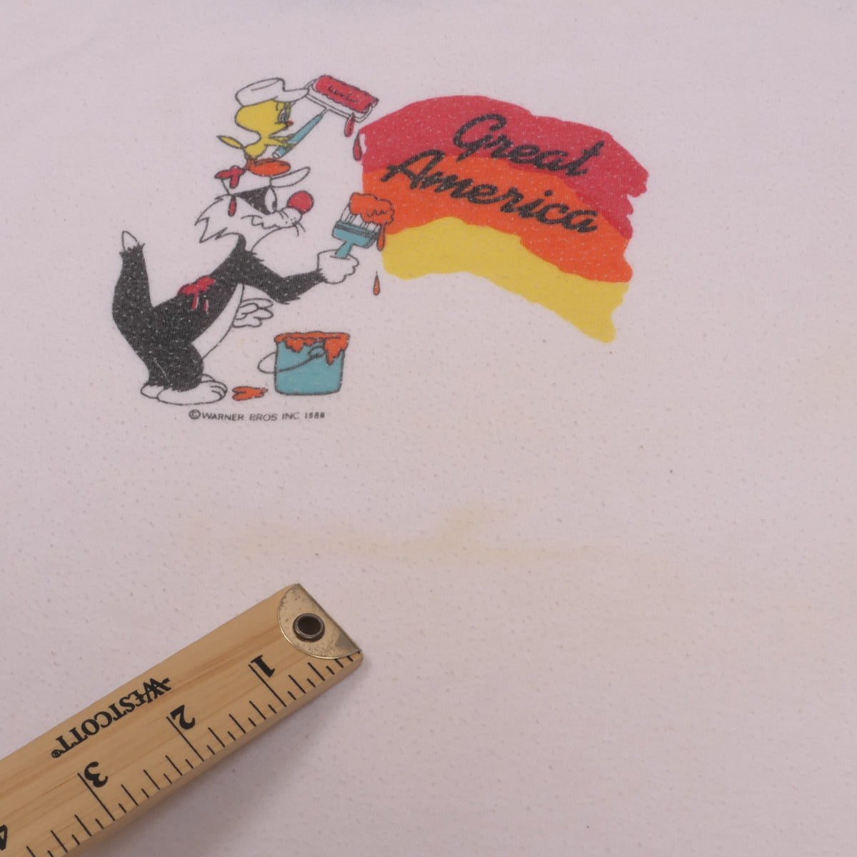 Looney Tunes Kids T-Shirt - YM
